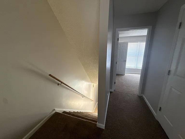 Western Villa Townhomes — Photo 16