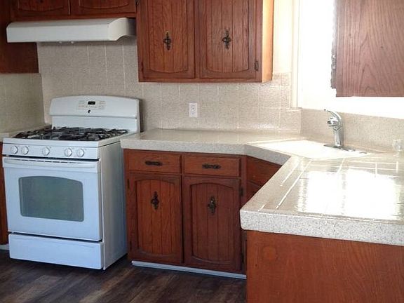 5th image of 901 Wainwright Dr