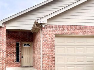 614 S Elm St, Sherman, TX 75090