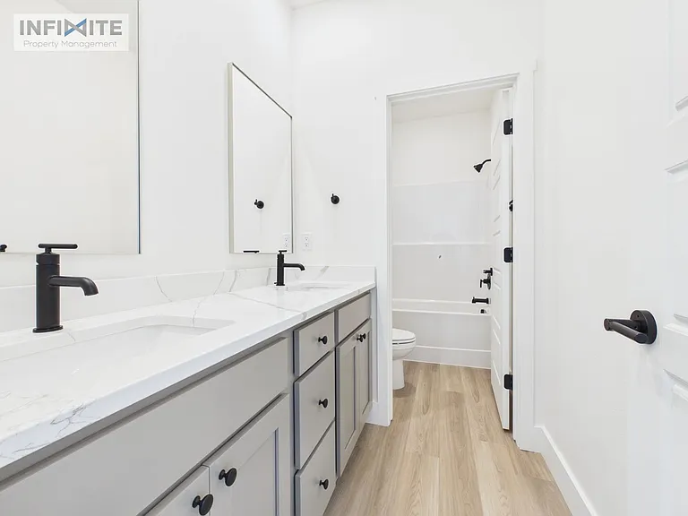 4834 Touchstone Ln — Photo 16