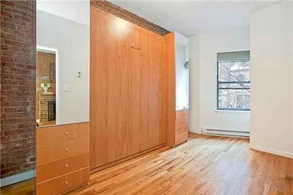 Rented by R New York | media 19