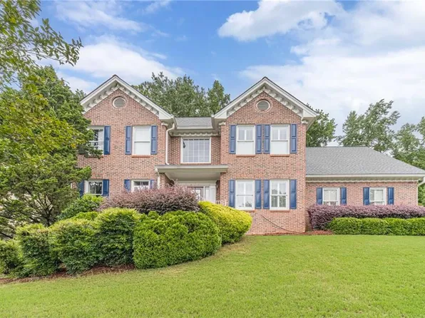 1520 Providence Dr, Lawrenceville, GA 30044