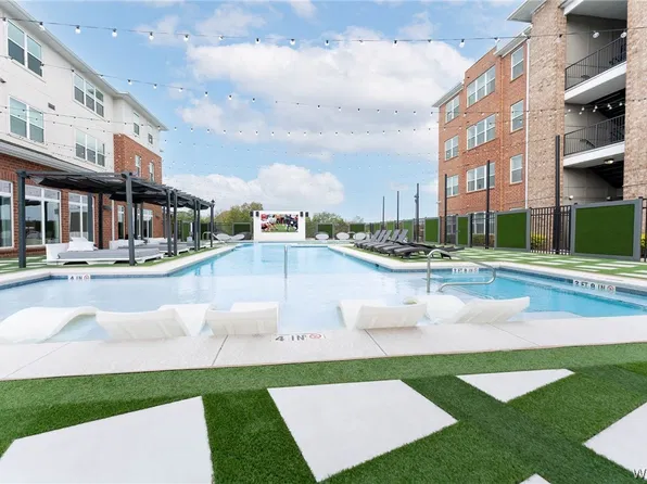 680 6th Ave NE APT 5421, Tuscaloosa, AL 35404