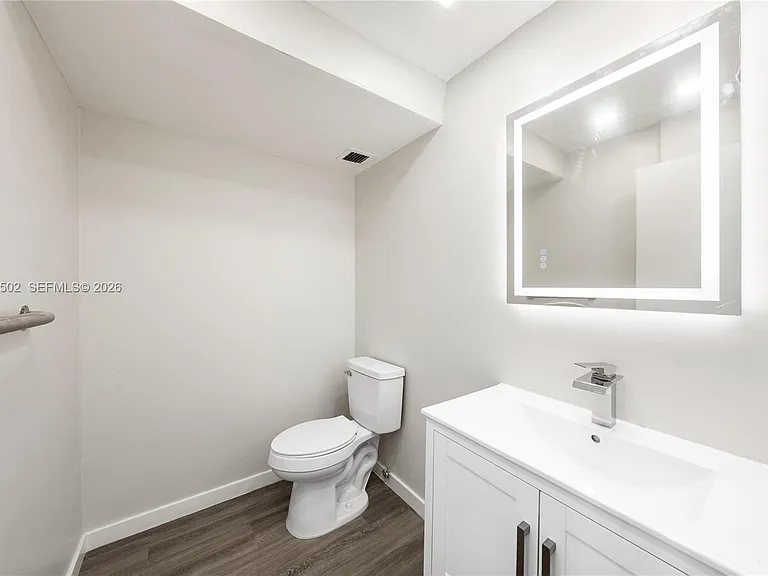16740 NE 9th Ave #809 — Photo 17