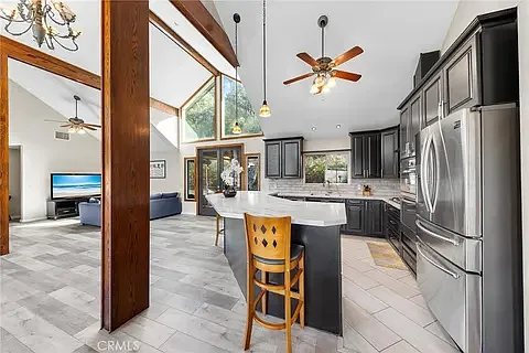 1770 Mountain Ln — Photo 17