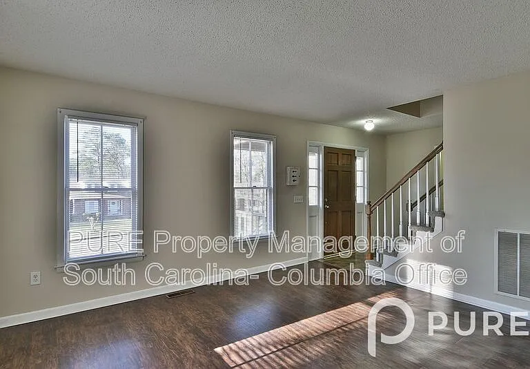 101 Briarcliffe E — Photo 21