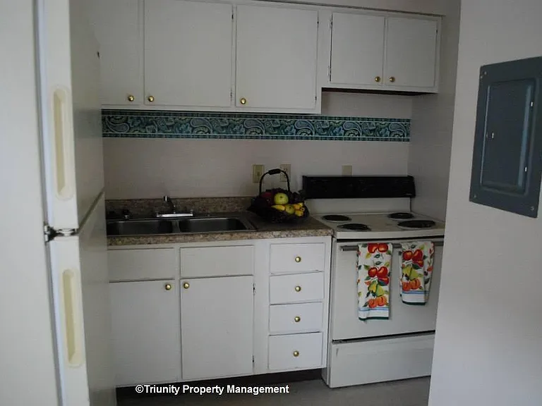 5491-5513 Kenneylane Blvd — Photo 15