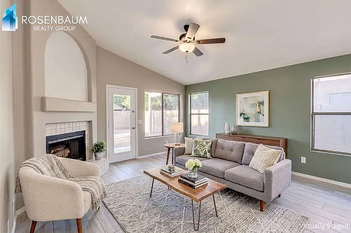 2262 E Arabian Dr — Photo 3