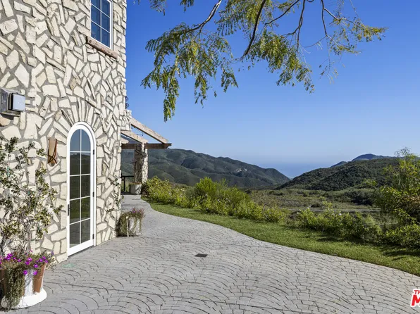 33239 Mulholland Hwy, Malibu, CA 90265