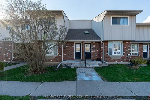 100 Brownleigh Ave #176 Photo 1
