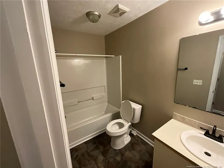 1025 Wood Creek Dr #5 — Photo 10