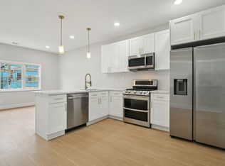 13 W 13th St FLOOR 2, Bayonne, NJ 07002