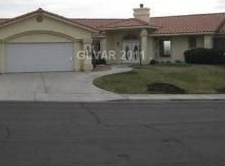 960 Camelia Dr, Henderson, NV 89011