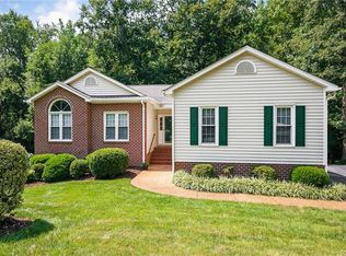 10314 Stonecrest Rd, North Chesterfield, VA 23236