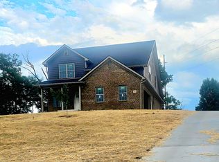 404 Bronx Pl, Berea, KY 40403