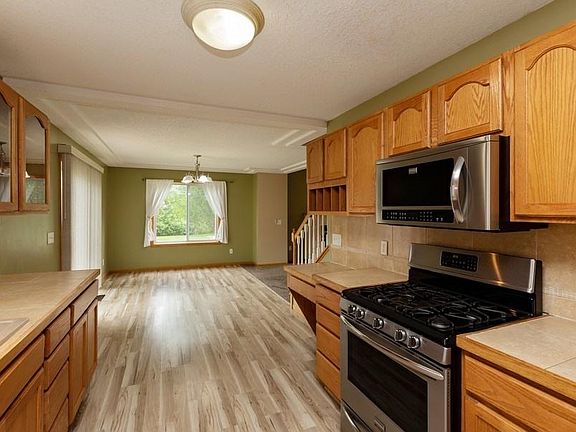 4th image of 21190 Paint Ln