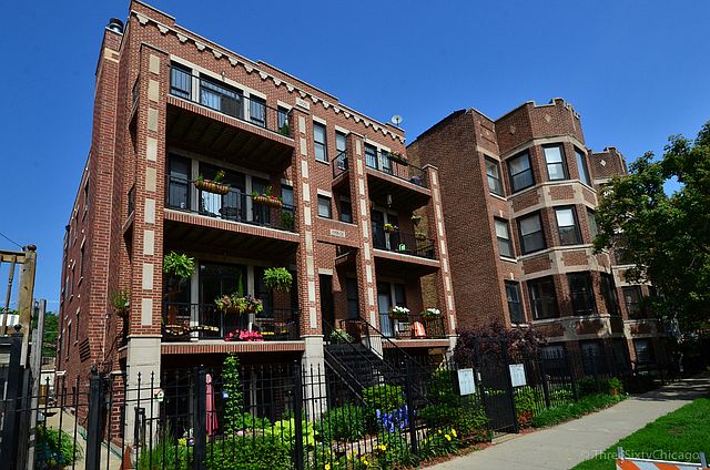 1st image of 4908 N Winthrop Ave APT 2N