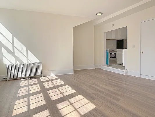 Rented by AJ Clarke | media 11