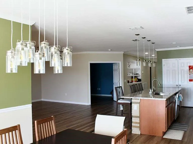 1408 Lanier Point Pl — Photo 12