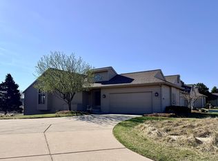 1554 E Harbour Towne Cir #73, Muskegon, MI 49441