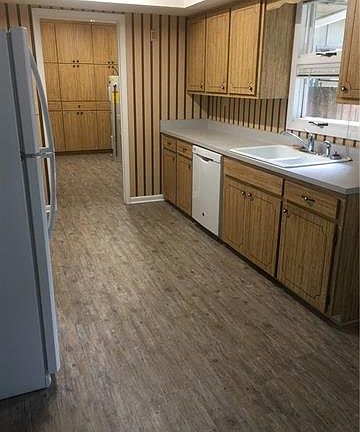 2nd image of 50 Ardis Ln