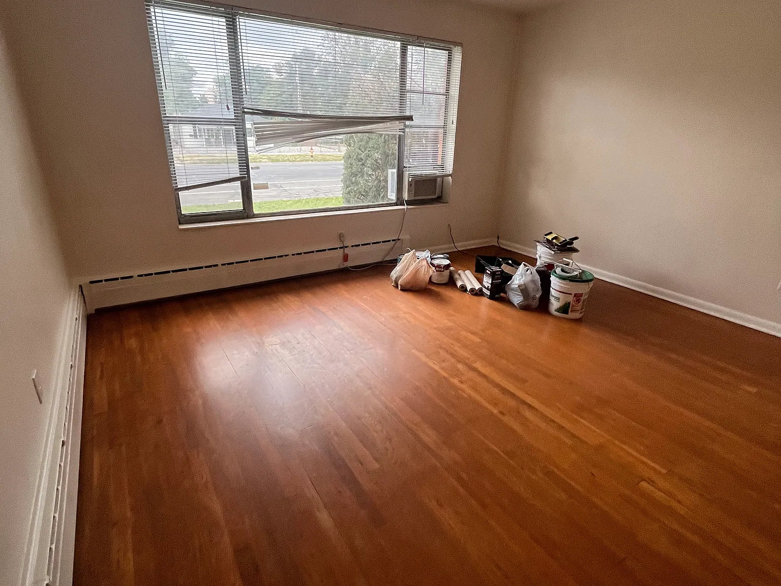 973 W 300 N — Photo 4