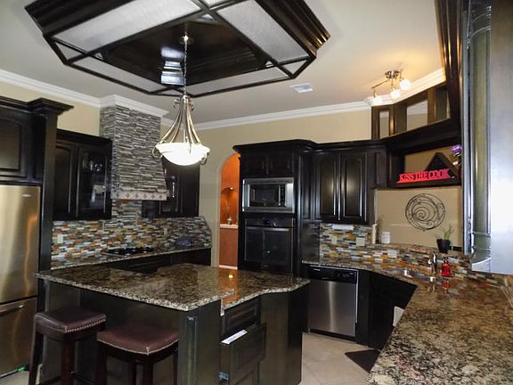 3rd image of 3609 Lake Champagne Ct