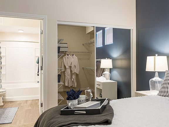 B2 1175 SQ FT 2 Bed 2 Bath