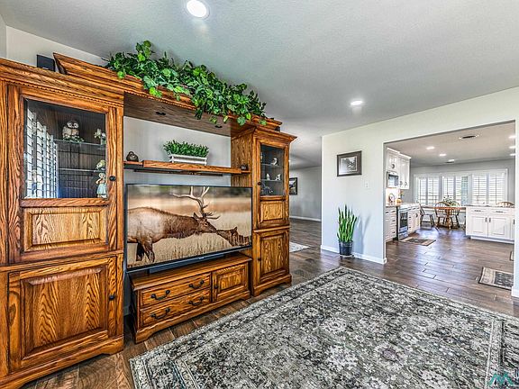 5th image of 3302 Browning Pl