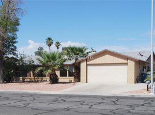 800 Glen Abbey Cir, Las Vegas, NV 89107