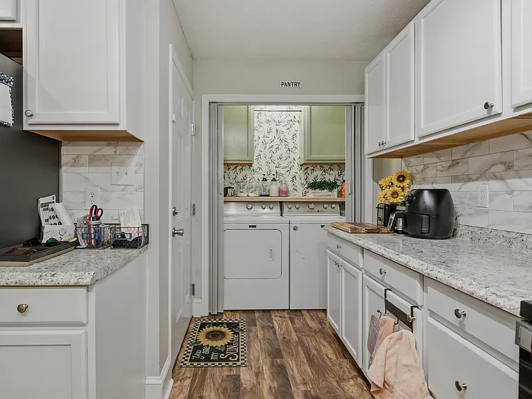 1531 Palmer Dr — Photo 17