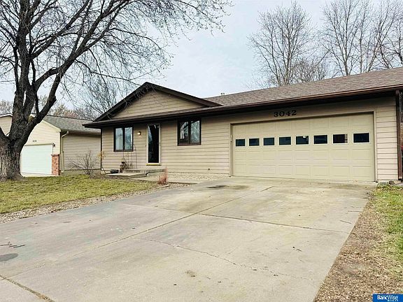 2nd image of 3042 Sequoia Dr