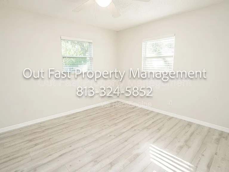 430 3rd Ave — Photo 28