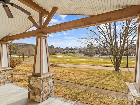 80 Fairway Rd, Asheville, NC 28804