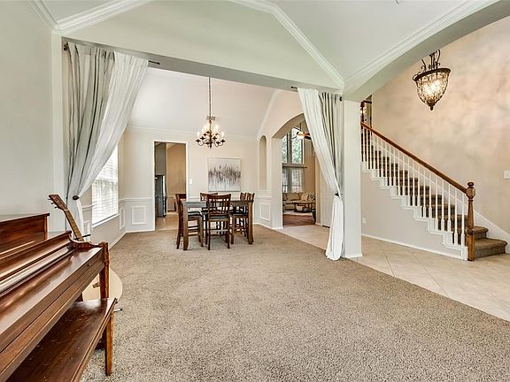 5th image of 8307 Prescott Cir