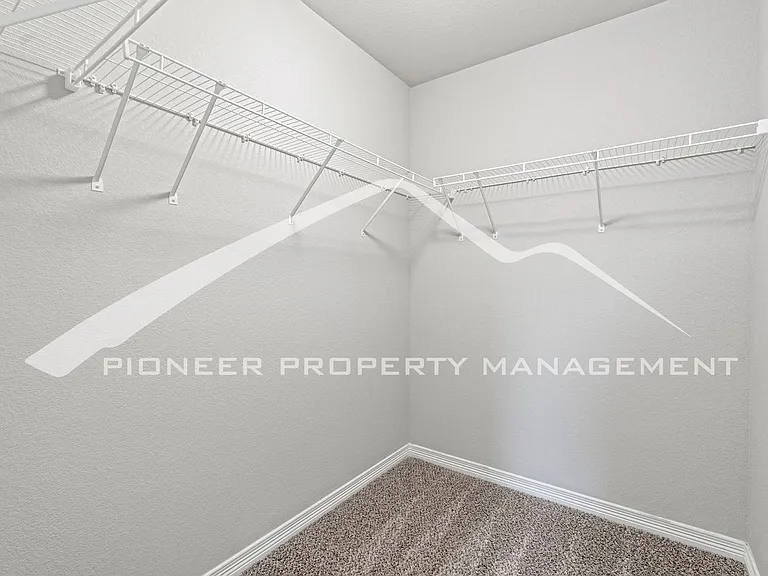 10938 Clarion Dr — Photo 16