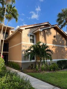 9001 Wiles Rd APT 303, Pompano Beach, FL, 33067