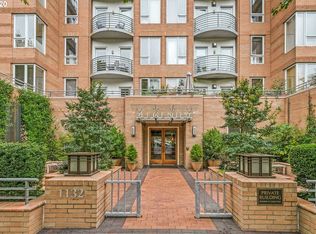 1132 SW 19th Ave UNIT 103, Portland, OR 97205