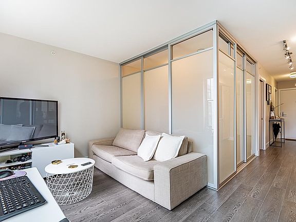 2nd image of 1783 Manitoba St #524