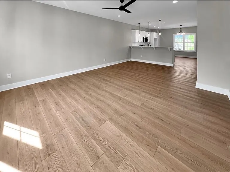 618 Monument St #618 — Photo 3