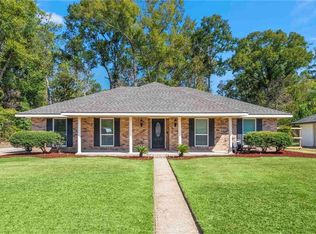 220 Ravenwood St, Hammond, LA 70401