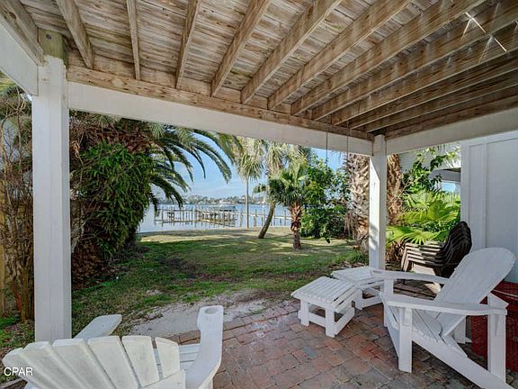 4th image of 5813 N Lagoon Dr #F