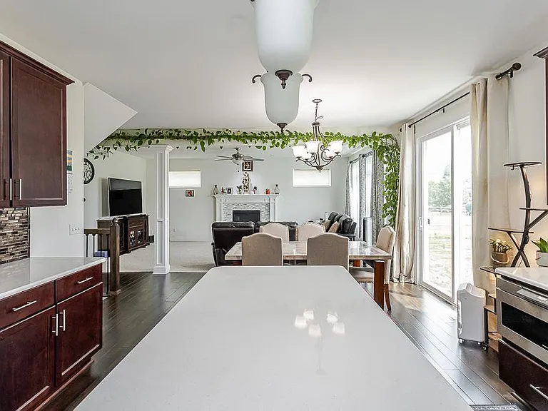 14825 Saddle Horn Dr — Photo 16
