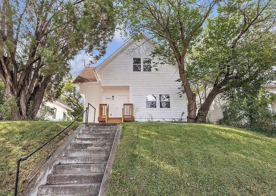 1st image of 2634 Olive St