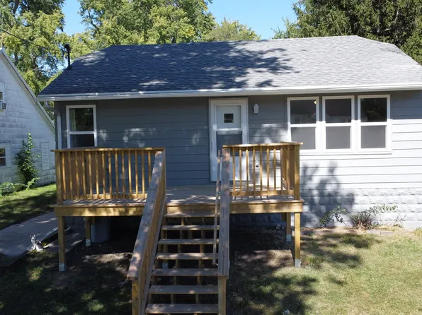 530 E Ash St, Watseka, IL 60970