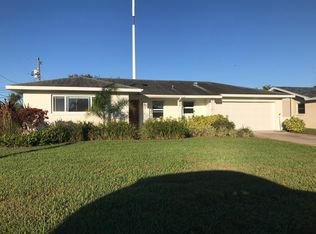9270 111th St, Seminole, FL 33772