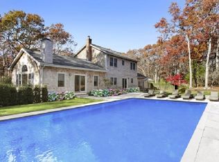 19 Club Ln, Sag Harbor, NY 11963