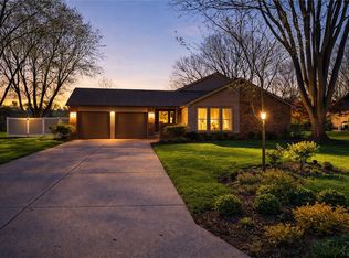 8785 Cobblecreek Dr, Dayton, OH