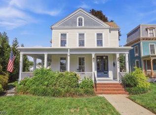 406 W Moore St, Hackettstown Town, NJ 07840