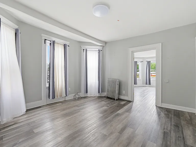 68 Mill St #4 — Photo 10